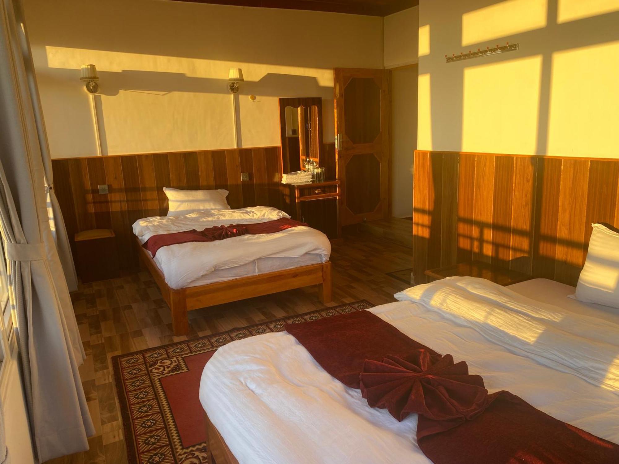 Panoramic View Guest House Sarangkot 博卡拉 外观 照片